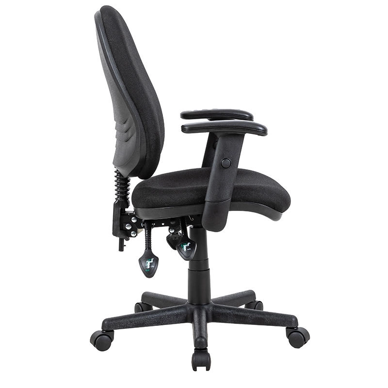 Black mesh office guest chair front view