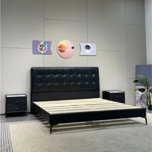 Heavy-duty solid pine wood slats supporting the black full size bed foundation Heavy-duty solid pine wood slats supporting the black full size bed foundation